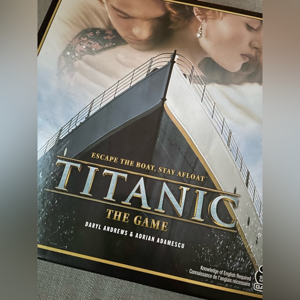 Titanic Board Game - Never Played - Has All Pieces / Movie Memorabilia 🚢💙